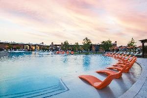 The Ridge at Northlake 70s