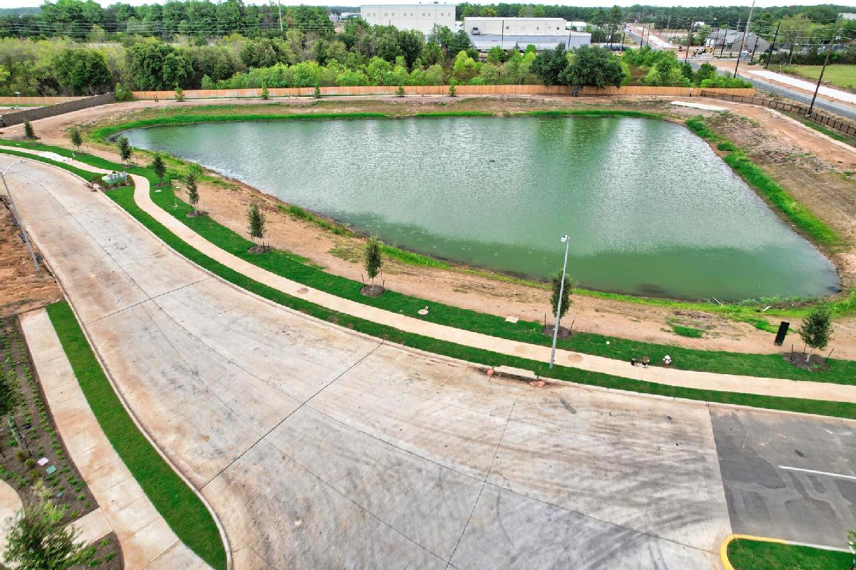 Seven Oaks Townhomes