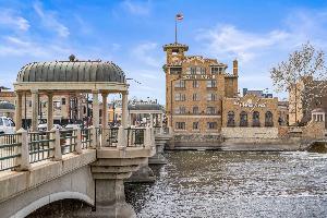 The Townes at Becketts