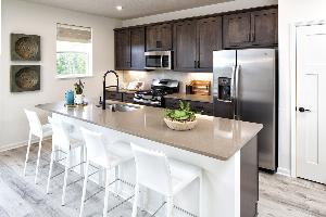 The Towns at Lakeshore Park