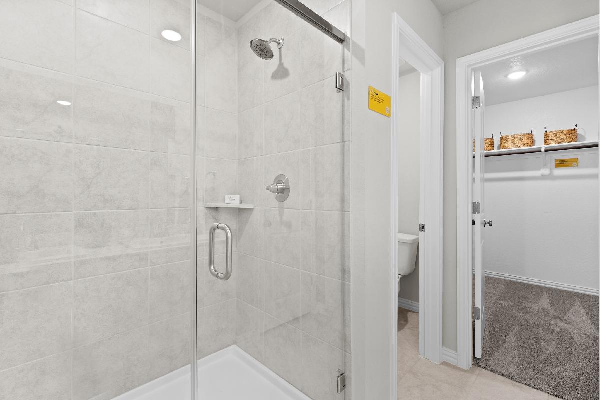 Fairway Crossing 40s