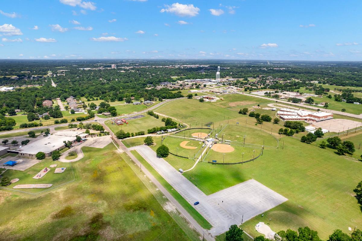 East Oak Creek Elements
