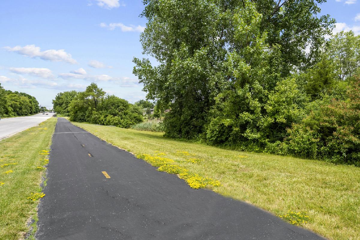 The Townes at Farmingdale