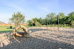 Hulen Trails Elements