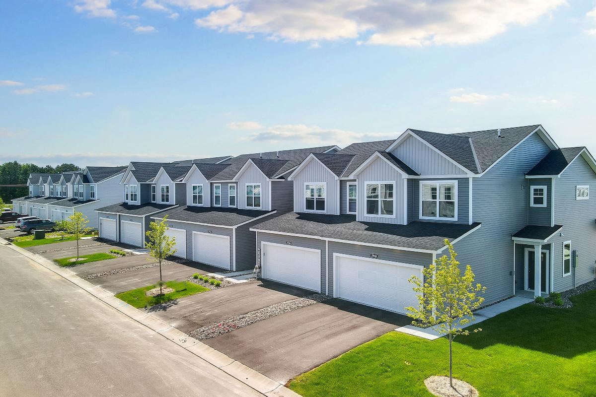 The Towns at Lakeshore Park