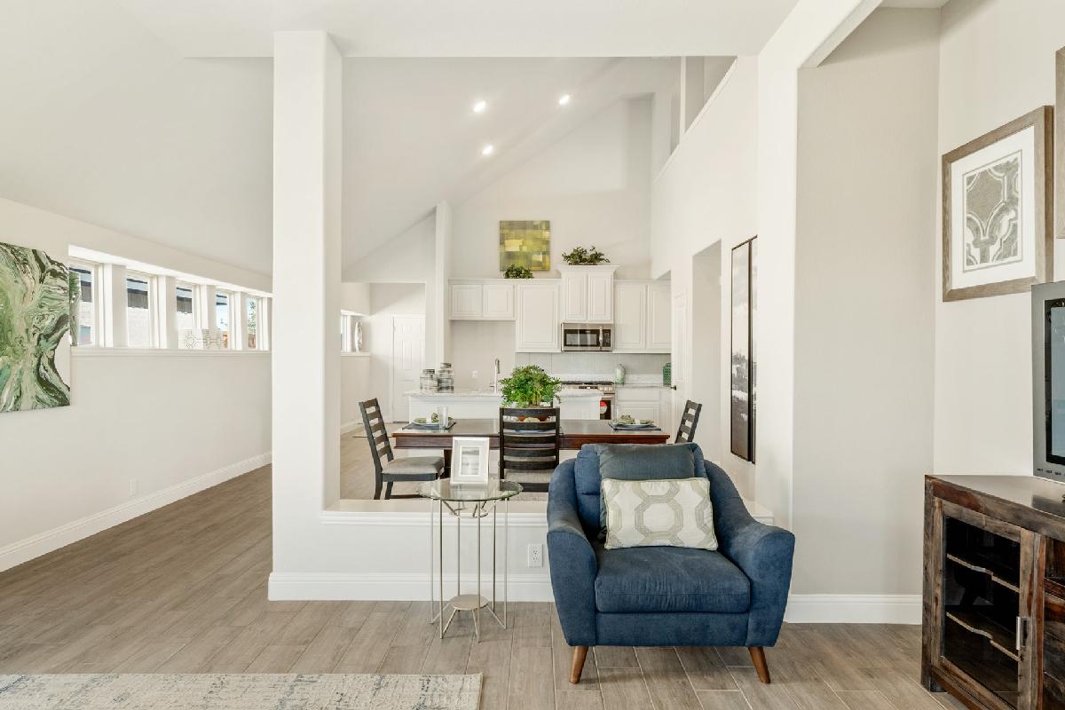 East Oak Creek 50-55