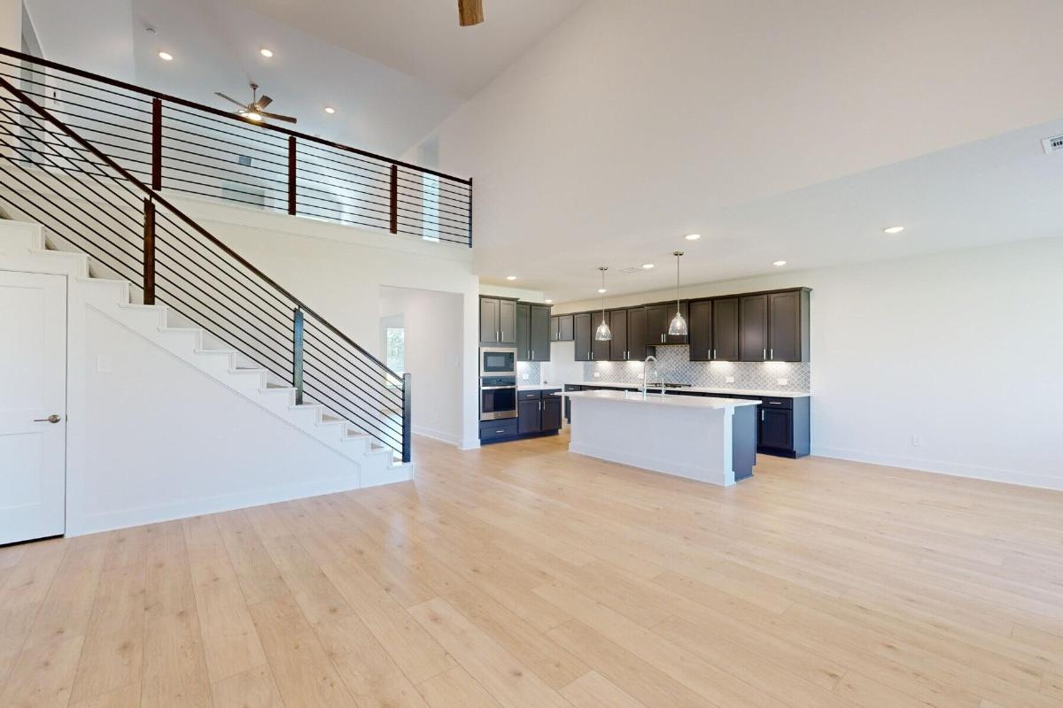 The Oaks on 6th Street