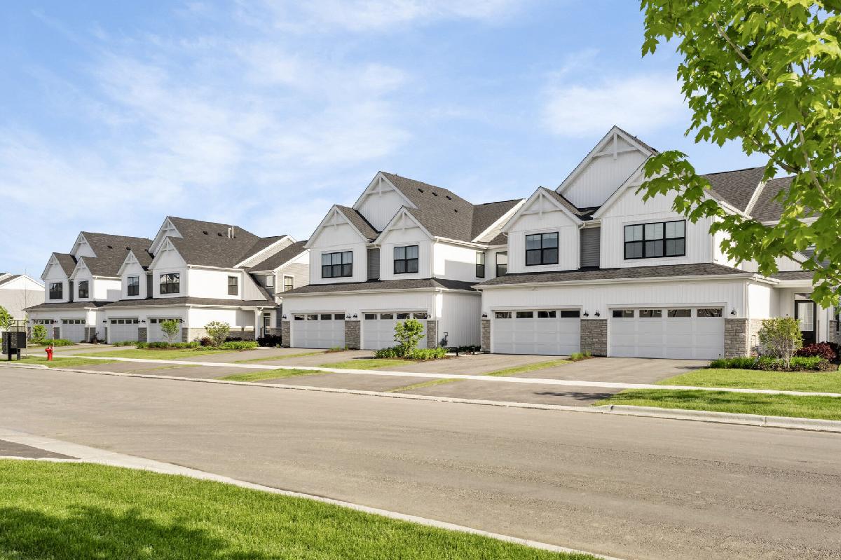 The Townes at Farmingdale