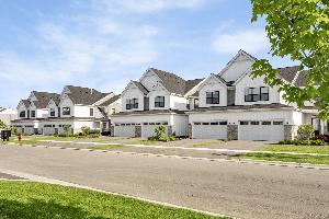 The Townes at Farmingdale