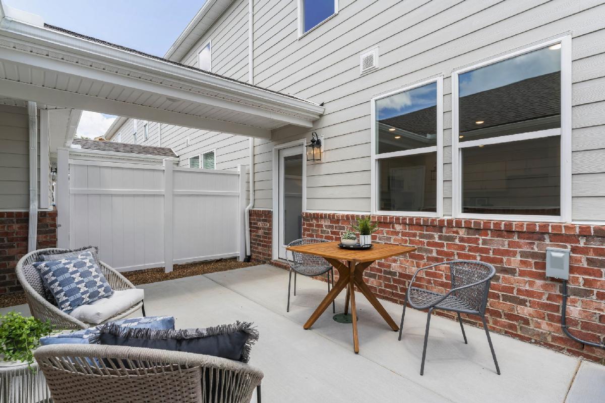 Villas at Regal Square