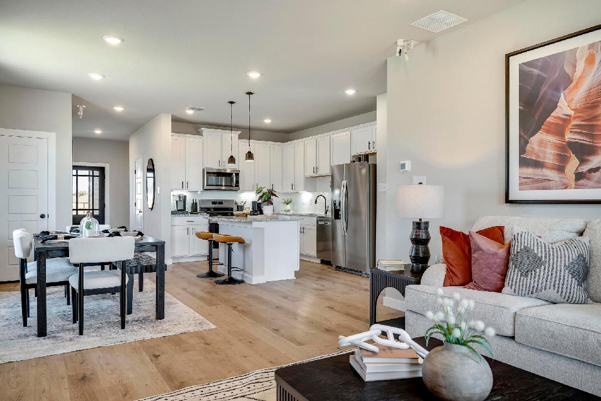 Fairway Crossing 40s