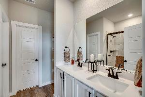 Fairway Crossing 40s