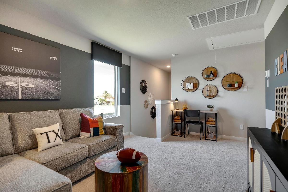 Fairway Crossing 40s