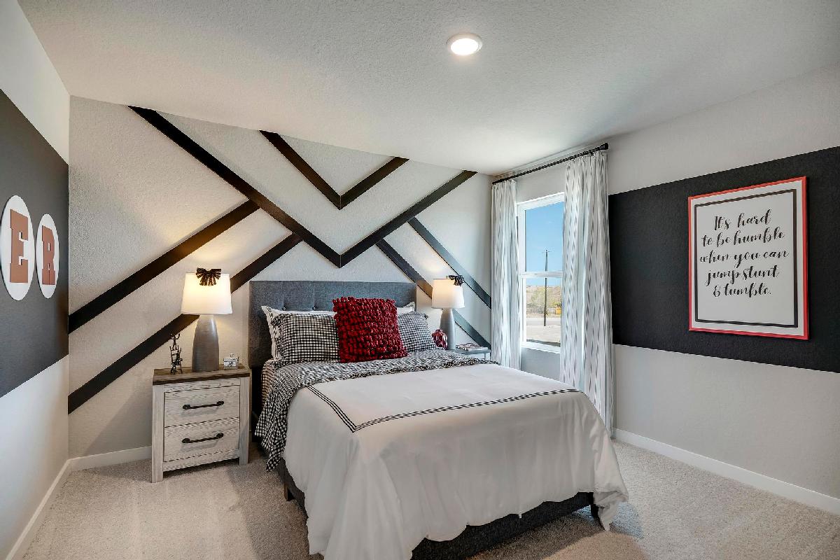 Fairway Crossing 40s