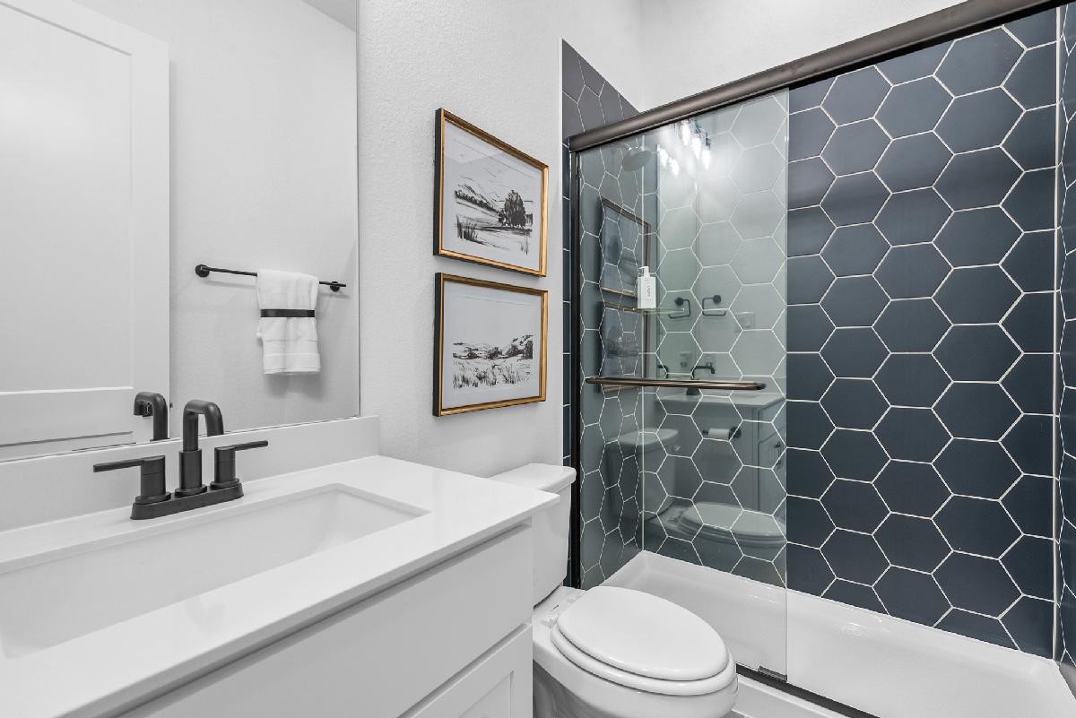 Rocky Creek Crossing 60s