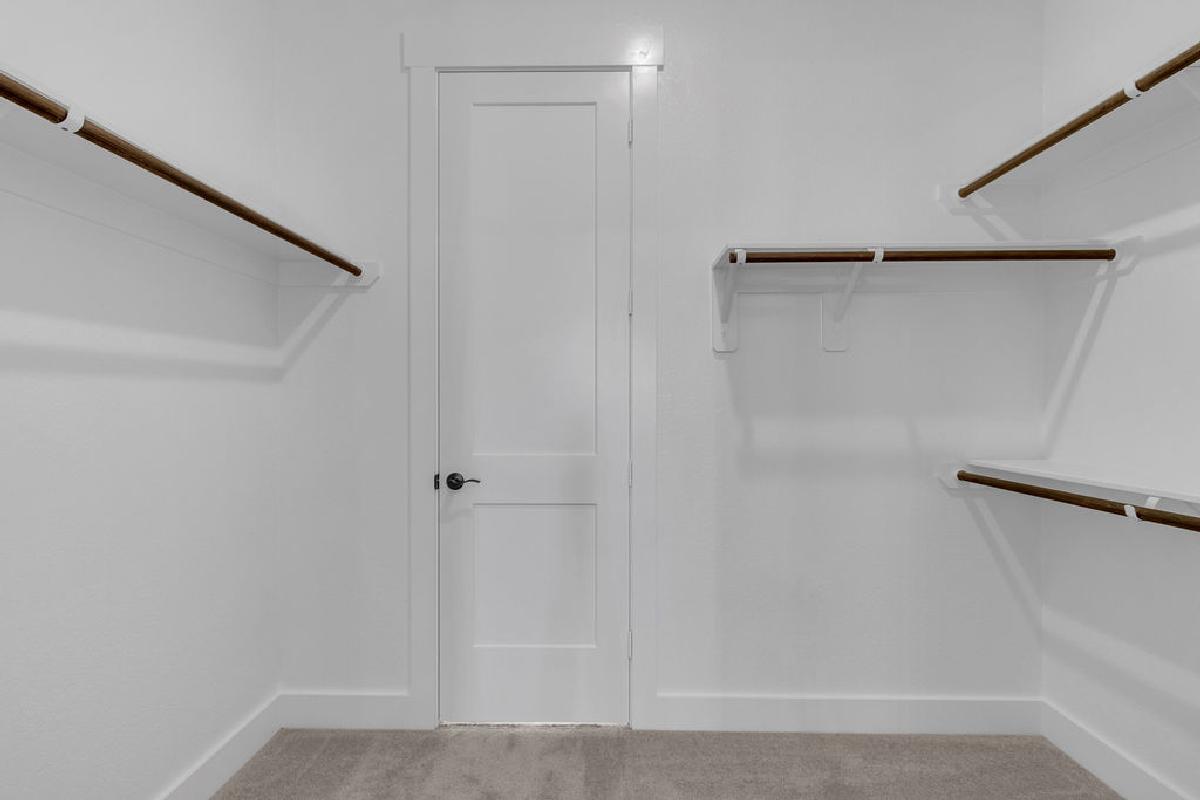 Attwater 65s - Country