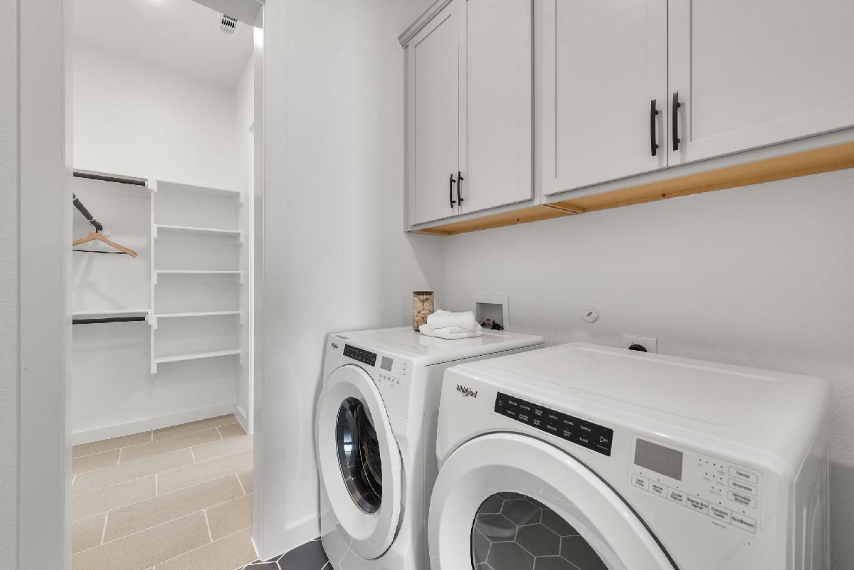 Country Hollow Sales Phase 1