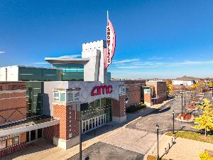 Everly Trace of Naperville