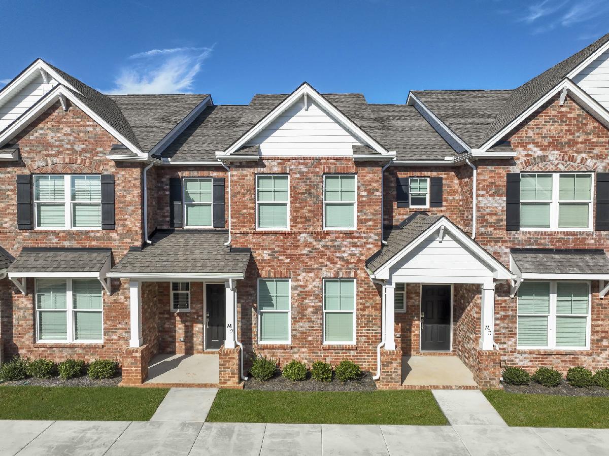 Villas at Regal Square