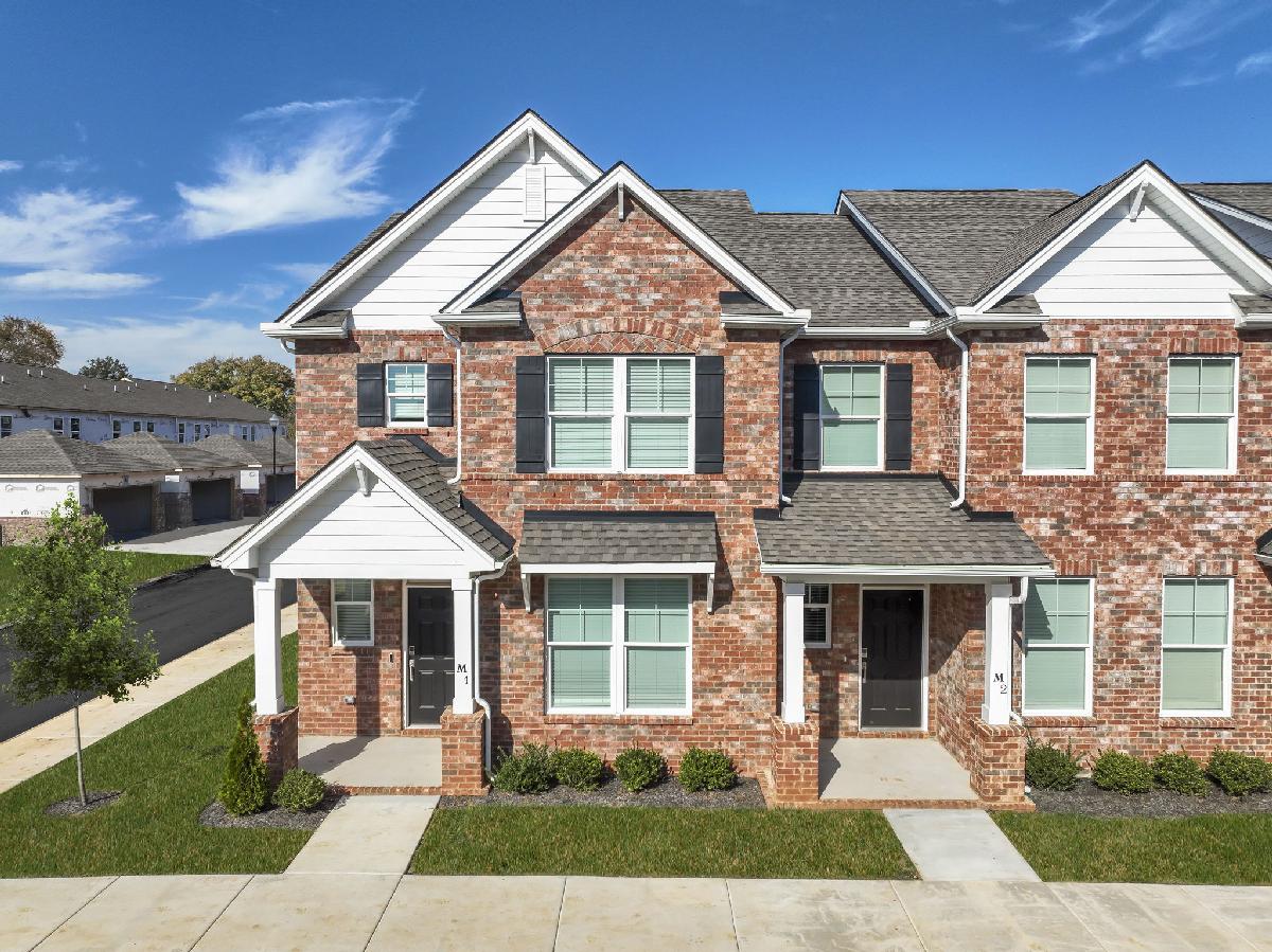 Villas at Regal Square