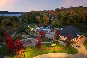 Woodland Cove
