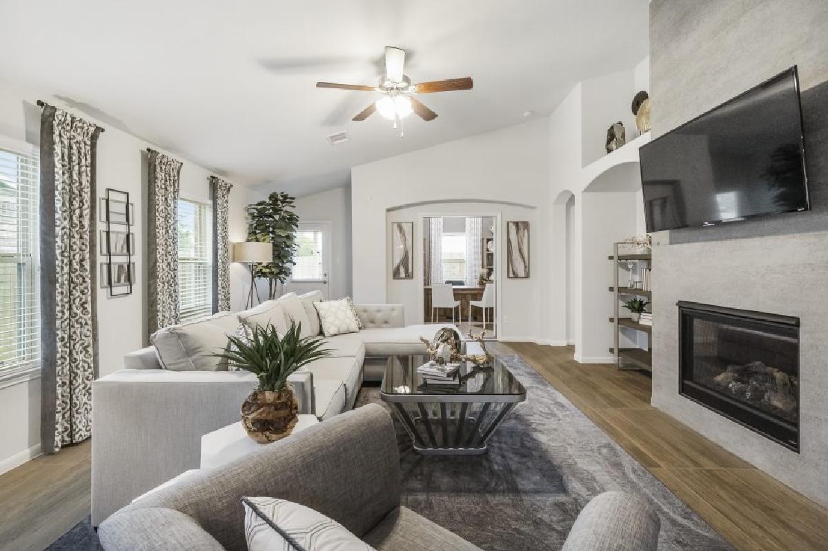 New Home Community in Manvel Rodeo Palms Saratoga Homes Houston