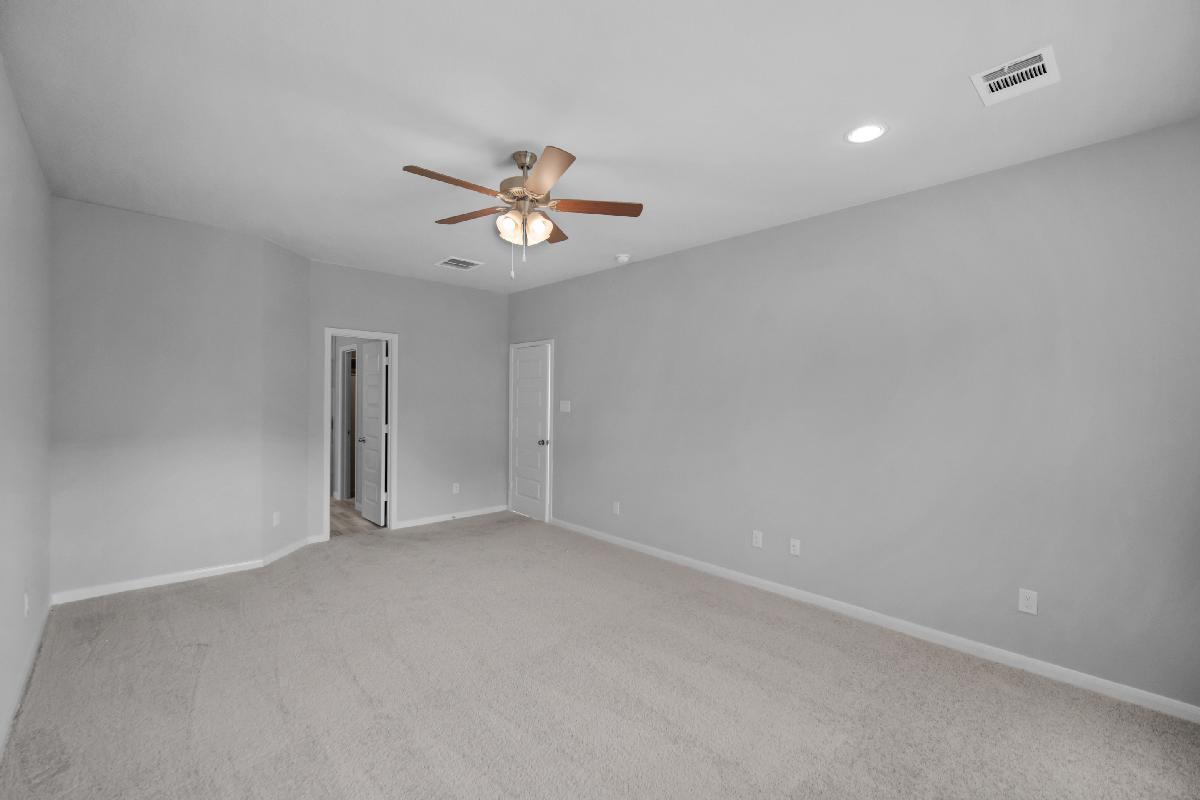 8 Calistoga Circle-14