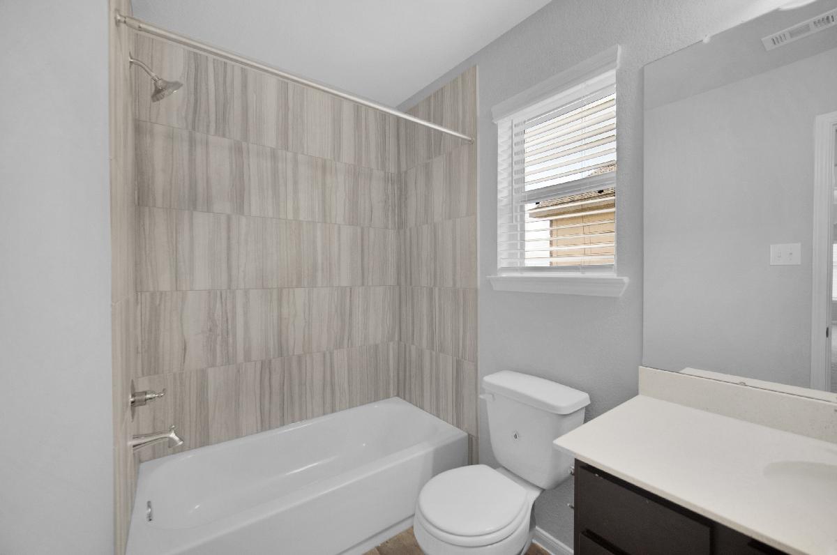 8 Calistoga Circle-18