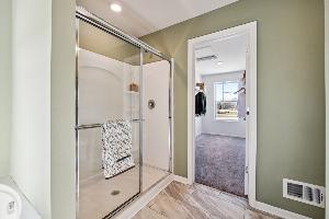 Owner's Bathroom 
