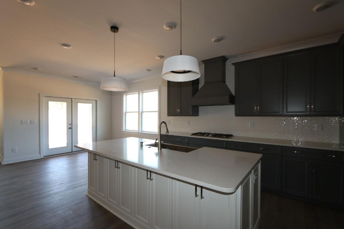 Exterior, Front Exterior, Interior, Bedroom, Bathroom, Owner's Bathroom, Kitchen, Family Room, Si...