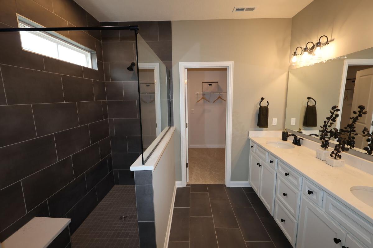 Owner's Bathroom