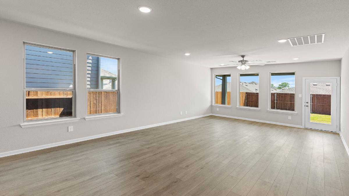 Holbrook II Representative Photography*