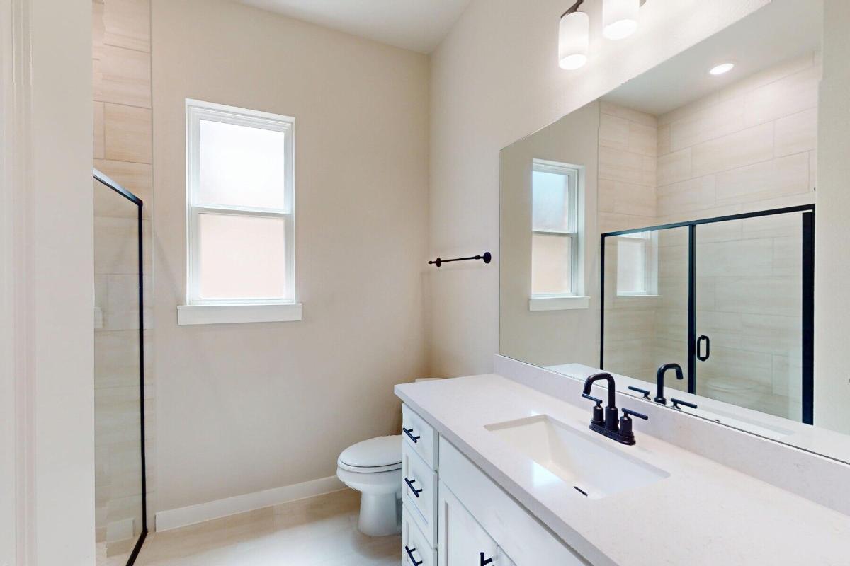 Owner's Bathroom