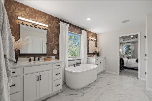 Owner's Bathroom