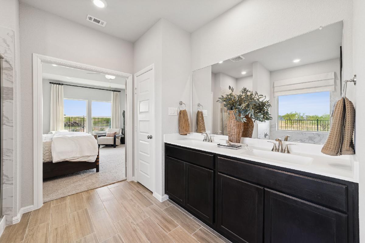 Owner's Bathroom