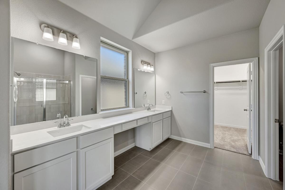 Owner's Bathroom