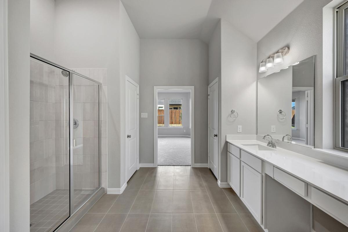 Owner's Bathroom