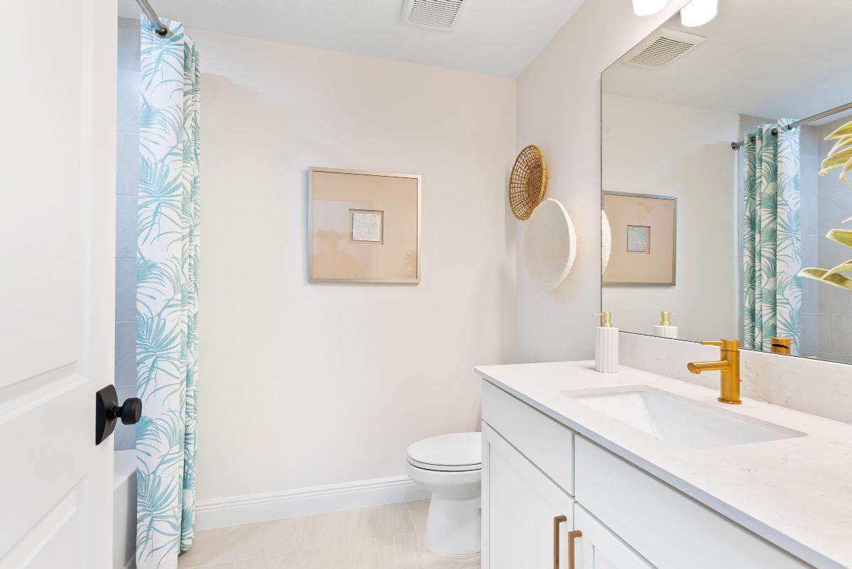 Upstairs Bathroom