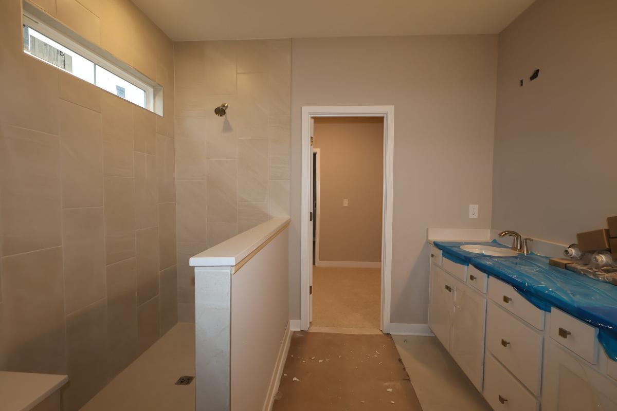 Owner's Bathroom