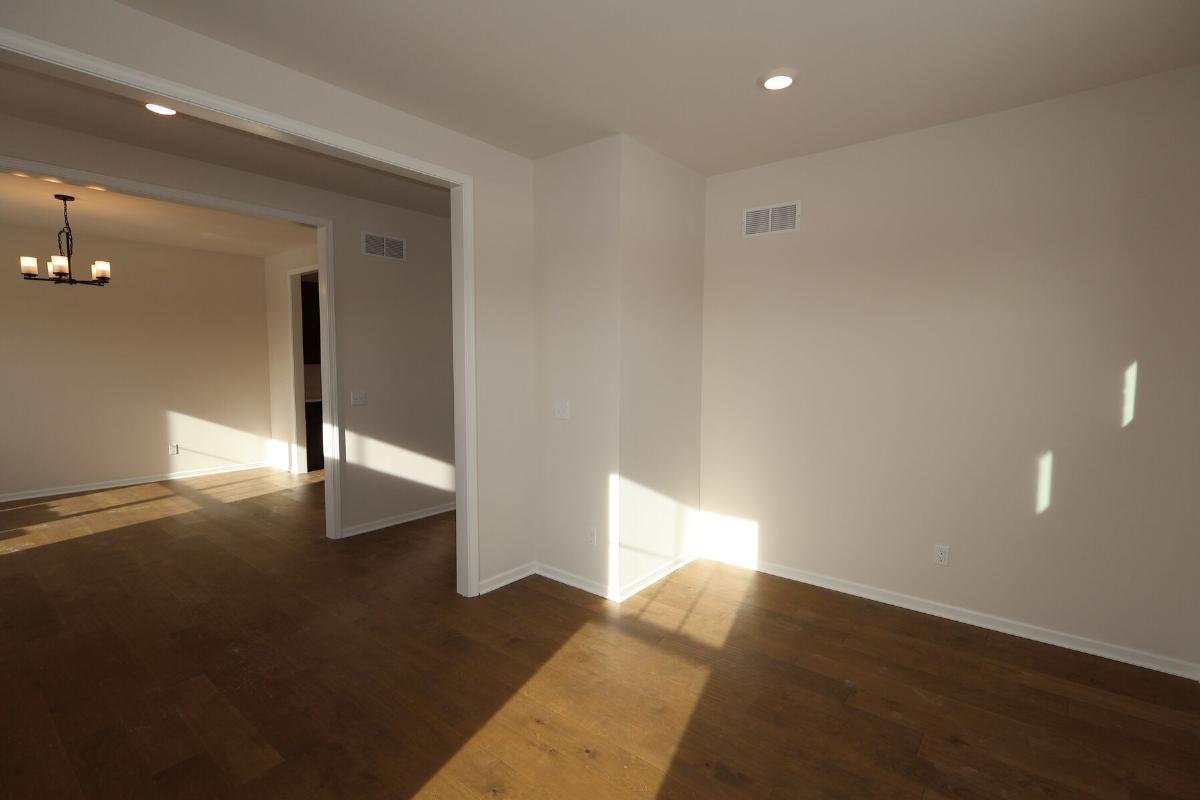 Flex Room
