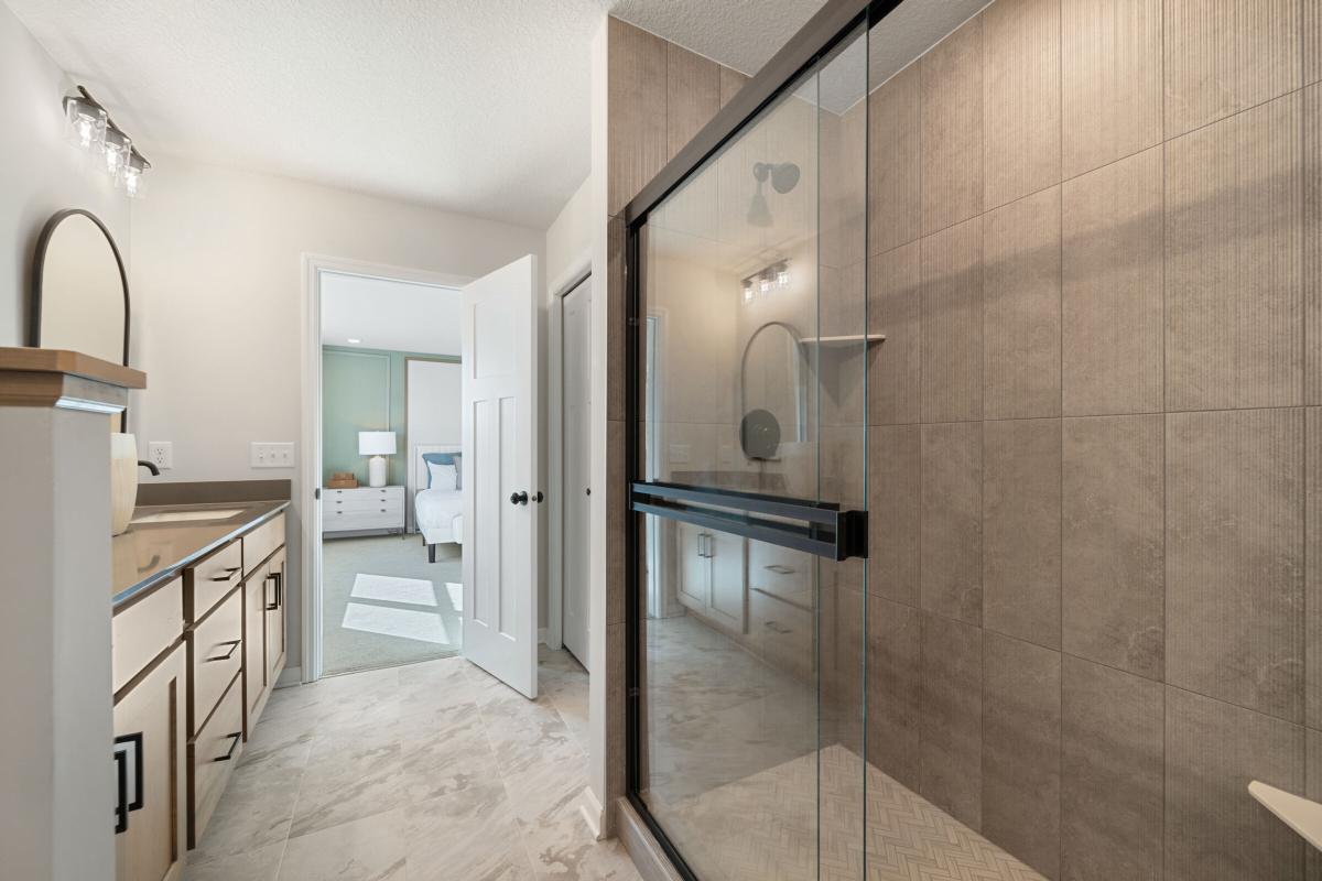 Owner's Bathroom