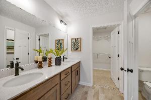 Owner's Bathroom