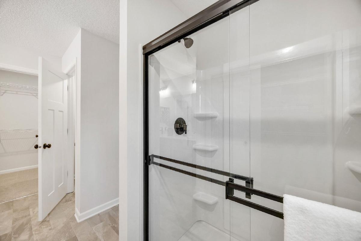 Owner's Bathroom