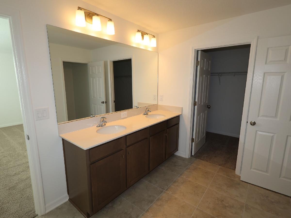 Owner's Bathroom