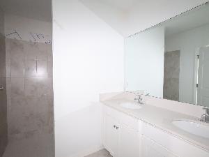 Owner's Bathroom